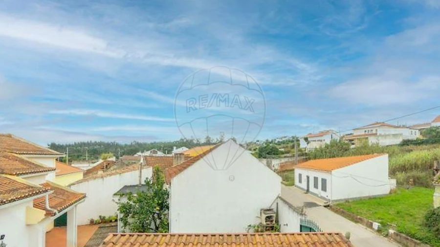Moradia T3 para Venda em Bombarral e Vale Covo