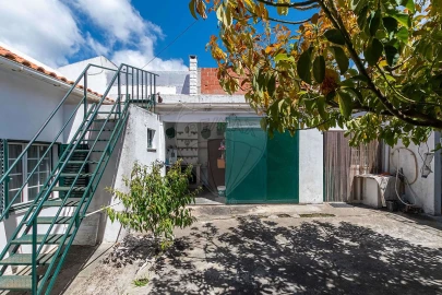 Moradia T2 para Venda em Aveiras de Cima