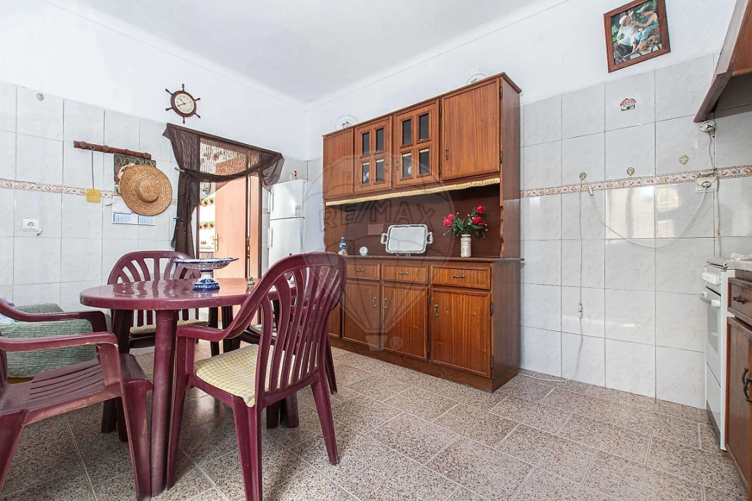 Moradia T2 para Venda em Aveiras de Cima Foto 5