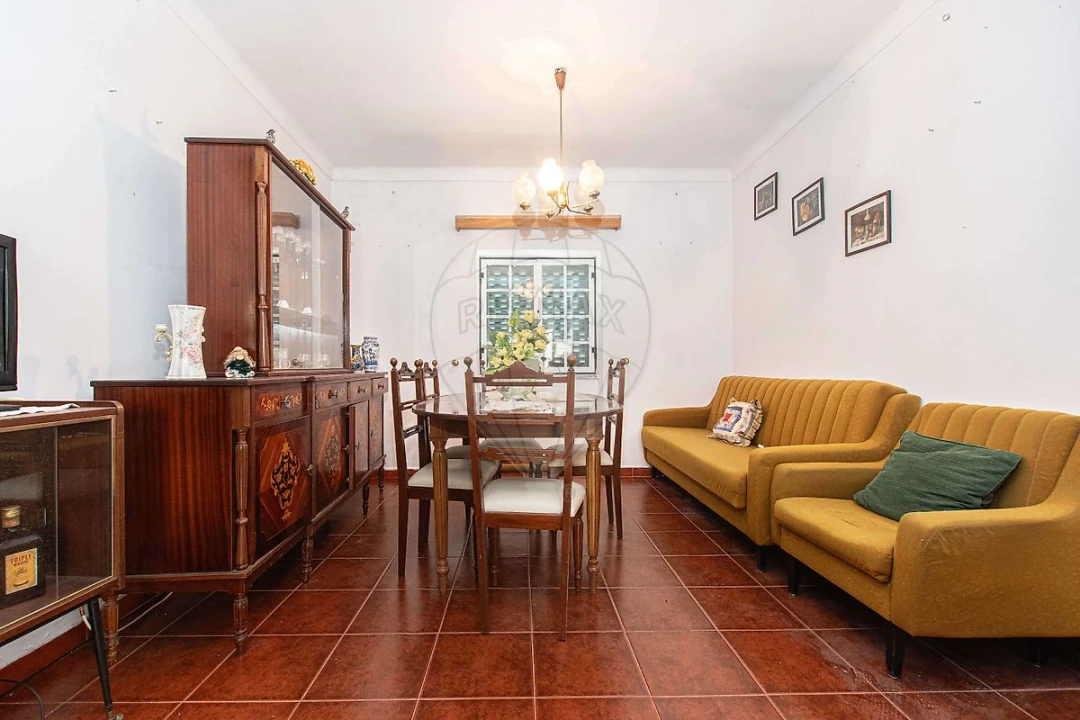 Moradia T2 para Venda em Aveiras de Cima Foto 20