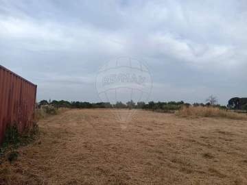 Terreno para Venda em Samora Correia