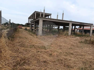 Terreno para Venda em Samora Correia