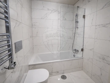 Apartamento T4 para Venda em Cidade da Maia
