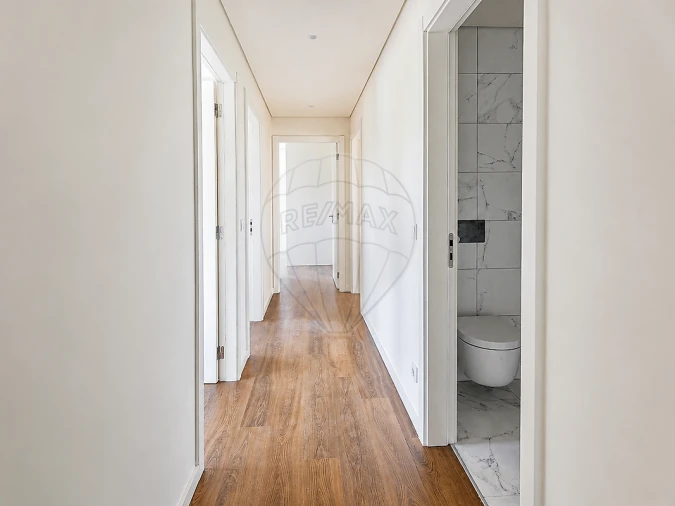Apartamento T4 para Venda em Cidade da Maia Foto 30