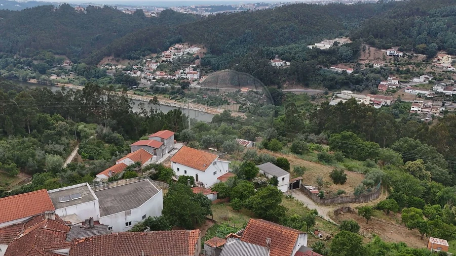 Terreno para Venda em Torres do Mondego