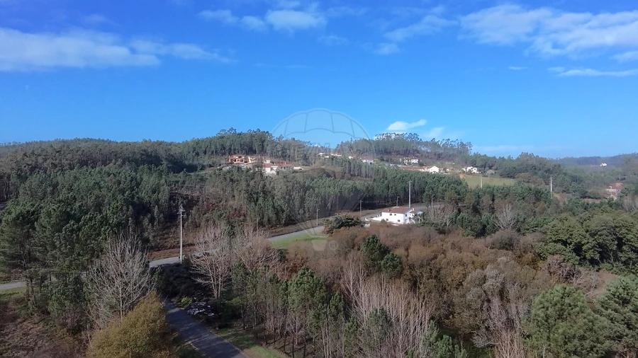 Terreno para Venda em Carnide Foto 3