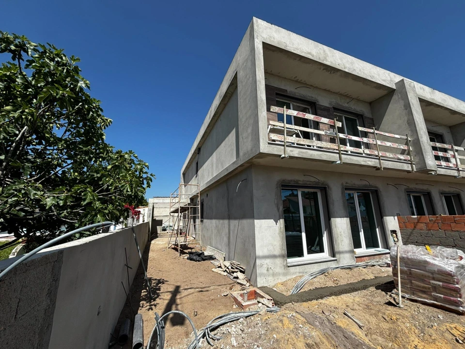 Moradia T4 para Venda em Fernao Ferro Foto 22