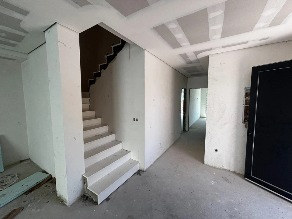 Moradia T4 para Venda em Fernao Ferro Foto 7