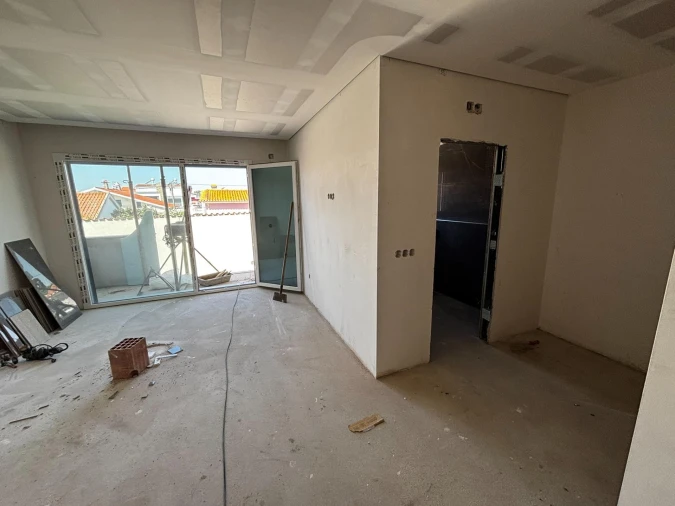 Moradia T4 para Venda em Fernao Ferro Foto 16