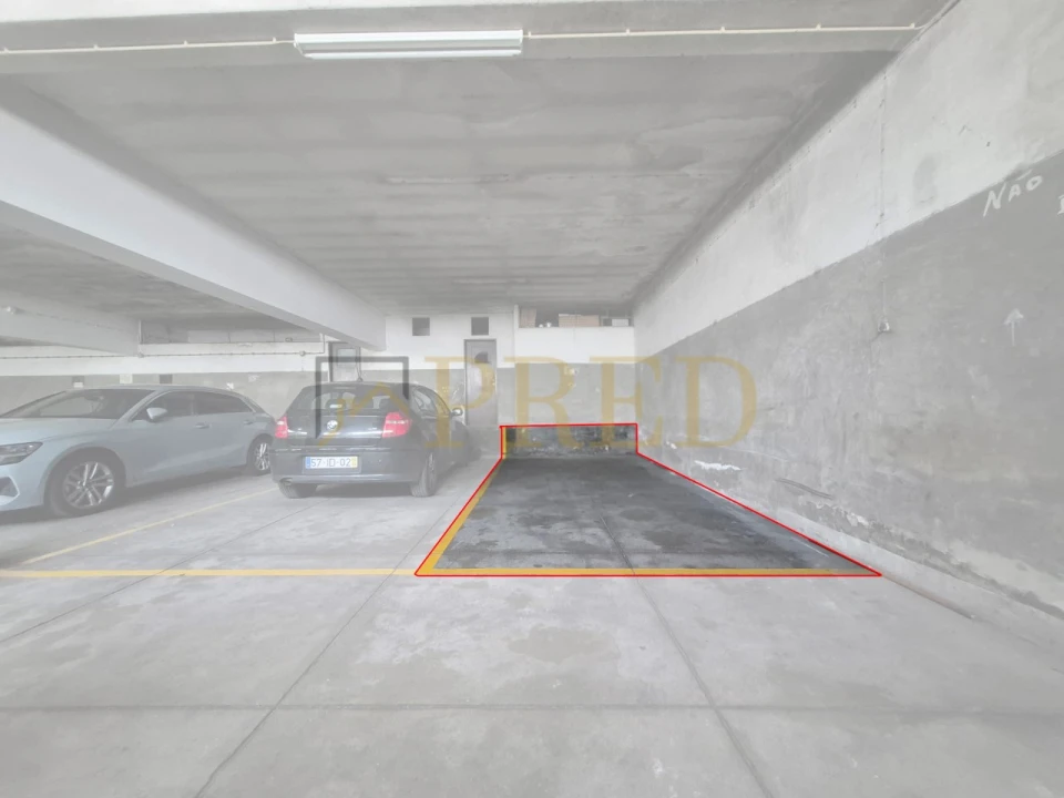 Apartamento T3 para Arrendamento em Cedofeita, Santo Ildefonso, Sé, Miragaia, São Nicolau e Vitória Foto 27