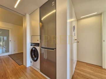 Apartamento T3 para Arrendamento em Cedofeita, Santo Ildefonso, Sé, Miragaia, São Nicolau e Vitória