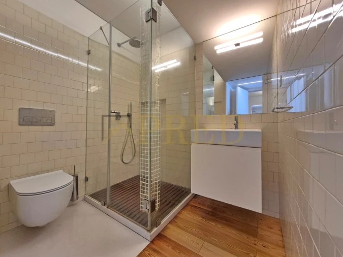 Apartamento T3 para Arrendamento em Cedofeita, Santo Ildefonso, Sé, Miragaia, São Nicolau e Vitória Foto 20