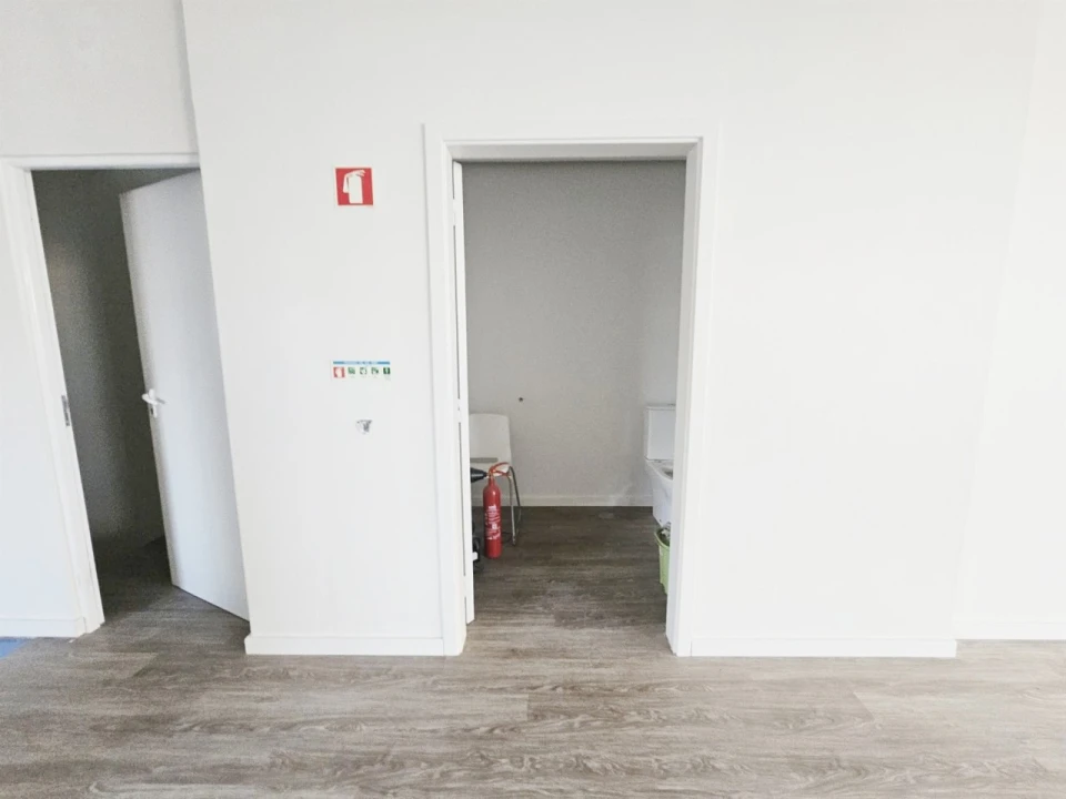 Loja para Arrendamento em São Bernardo Foto 7