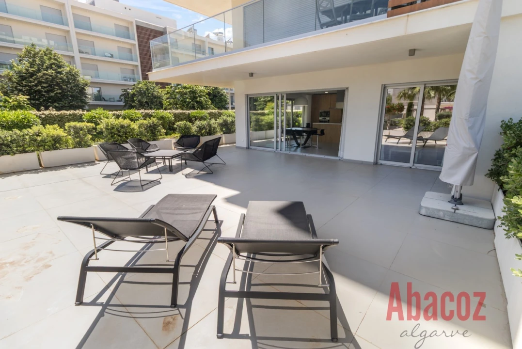 Apartamento T2 para Venda em Albufeira e Olhos de Água Foto 20