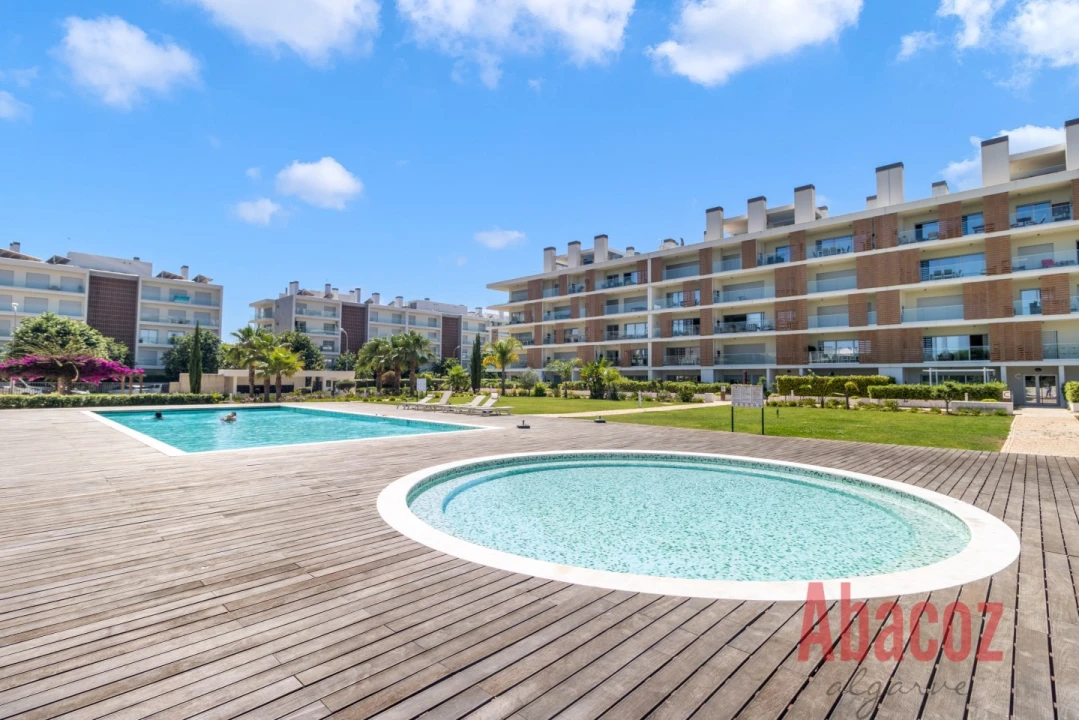 Apartamento T2 para Venda em Albufeira e Olhos de Água Foto 3