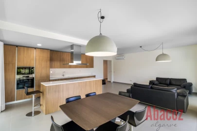 Apartamento T2 para Venda em Albufeira e Olhos de Água