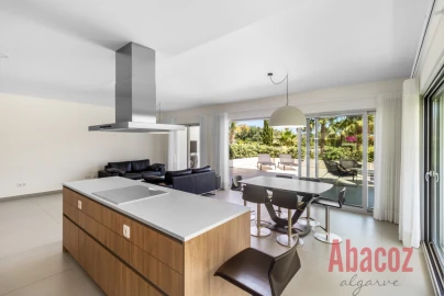 Apartamento T2 para Venda em Albufeira e Olhos de Água