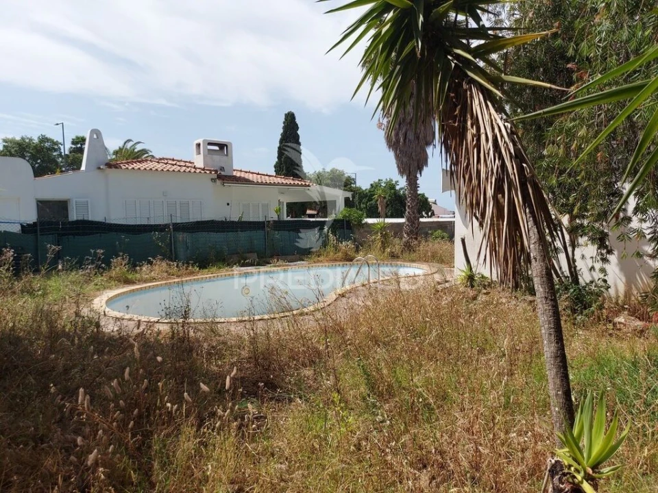 Moradia T2 para Venda em Albufeira e Olhos de Água Foto 5