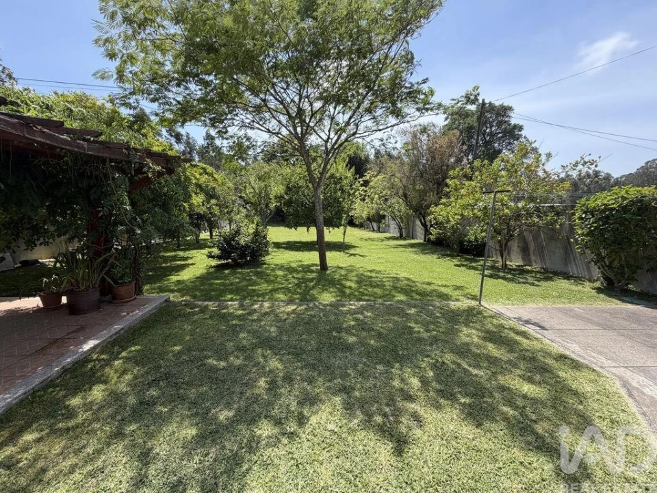 Moradia T4 para Venda em Laundos Foto 5