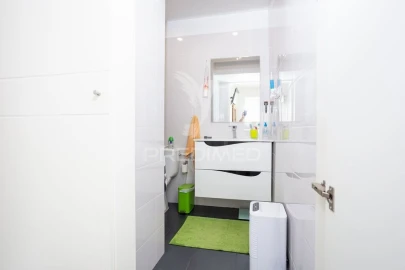 Apartamento T3 para Venda em Seixal, Arrentela e Aldeia de Paio Pires