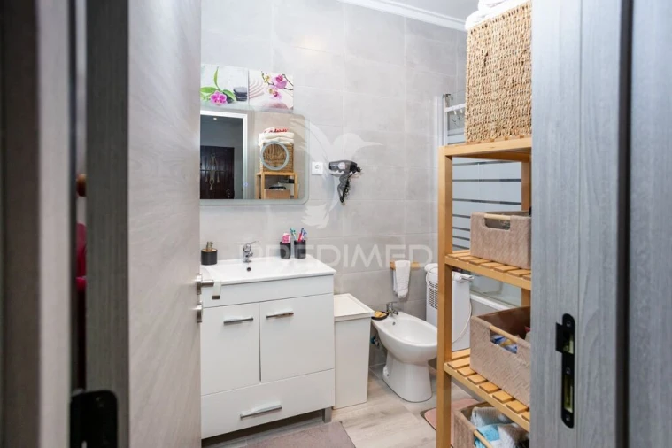 Apartamento T3 para Venda em Seixal, Arrentela e Aldeia de Paio Pires Foto 8