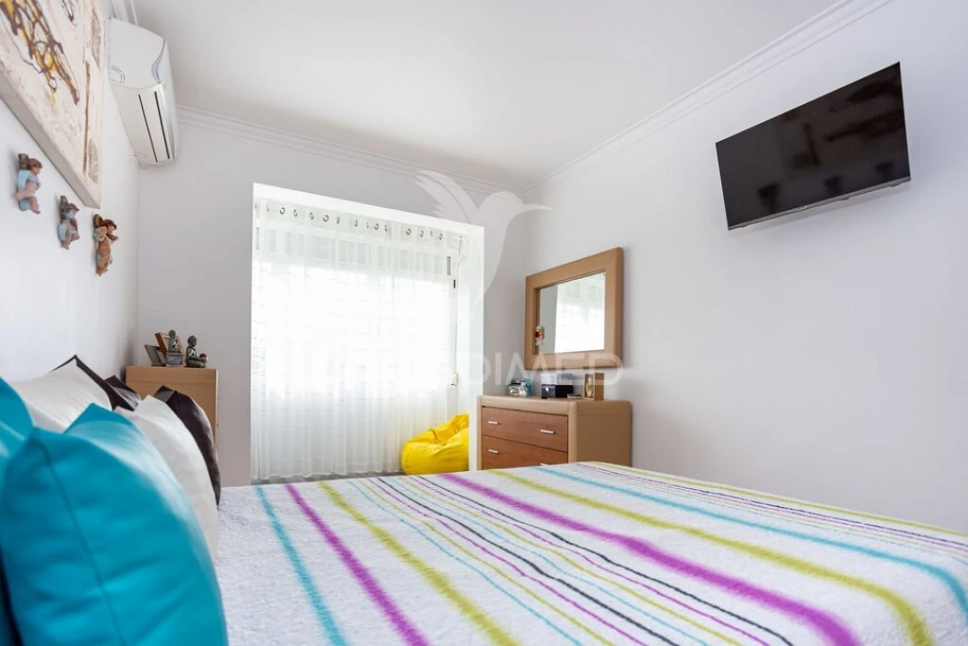 Apartamento T3 para Venda em Seixal, Arrentela e Aldeia de Paio Pires Foto 11