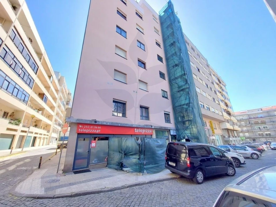 Apartamento para Venda em Braga (São José de São Lázaro e São João do Souto) Foto 4