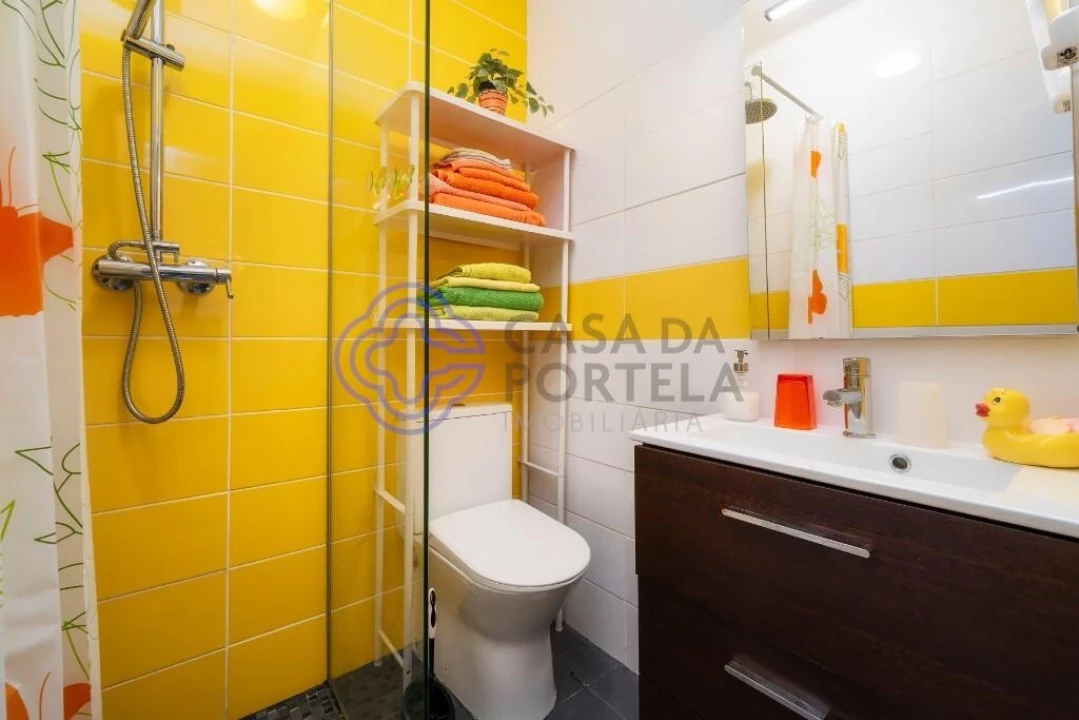 Apartamento T2 para Venda em Quarteira Foto 44