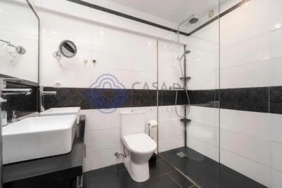 Apartamento T2 para Venda em Quarteira