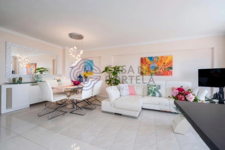 Apartamento T2 para Venda em Quarteira Foto 6