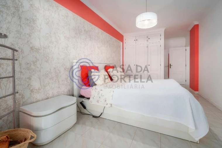 Apartamento T2 para Venda em Quarteira Foto 36