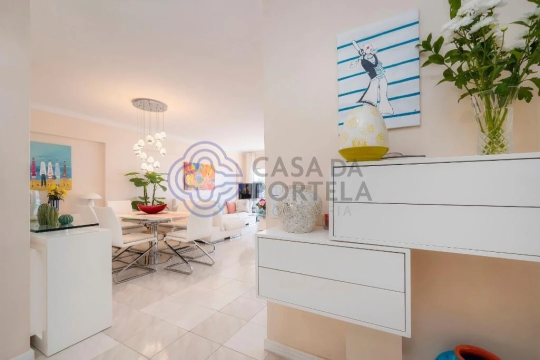 Apartamento T2 para Venda em Quarteira Foto 14