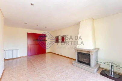 Apartamento T2 para Venda em São João de Ver