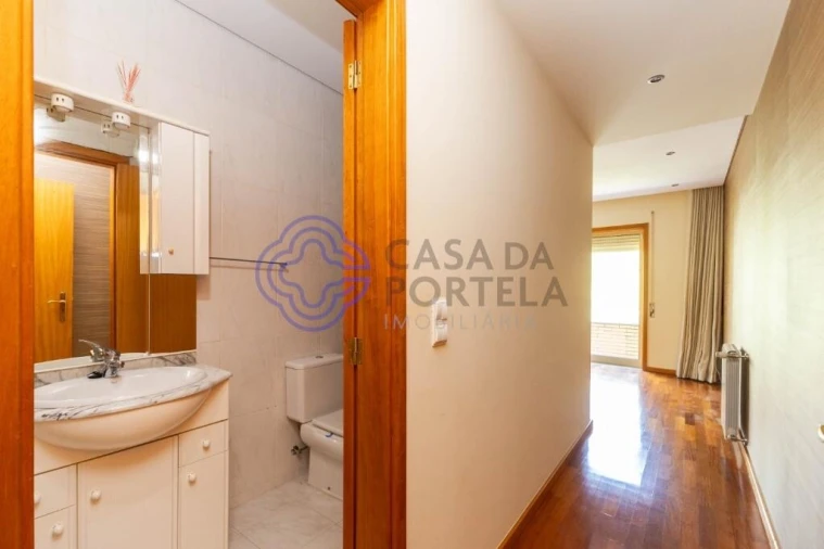 Apartamento T2 para Venda em São João de Ver Foto 13