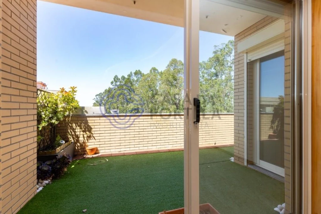 Apartamento T2 para Venda em São João de Ver Foto 1