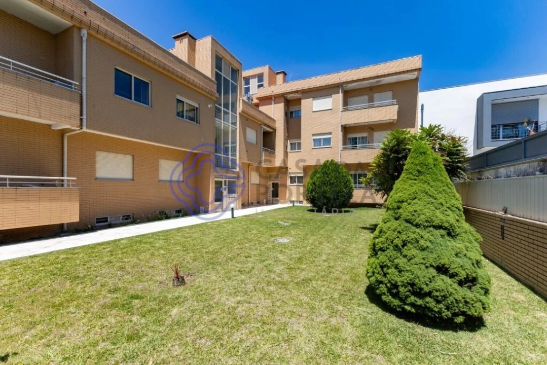 Apartamento T2 para Venda em São João de Ver Foto 21