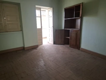 Moradia T8 para Venda em Alfandega da Fe