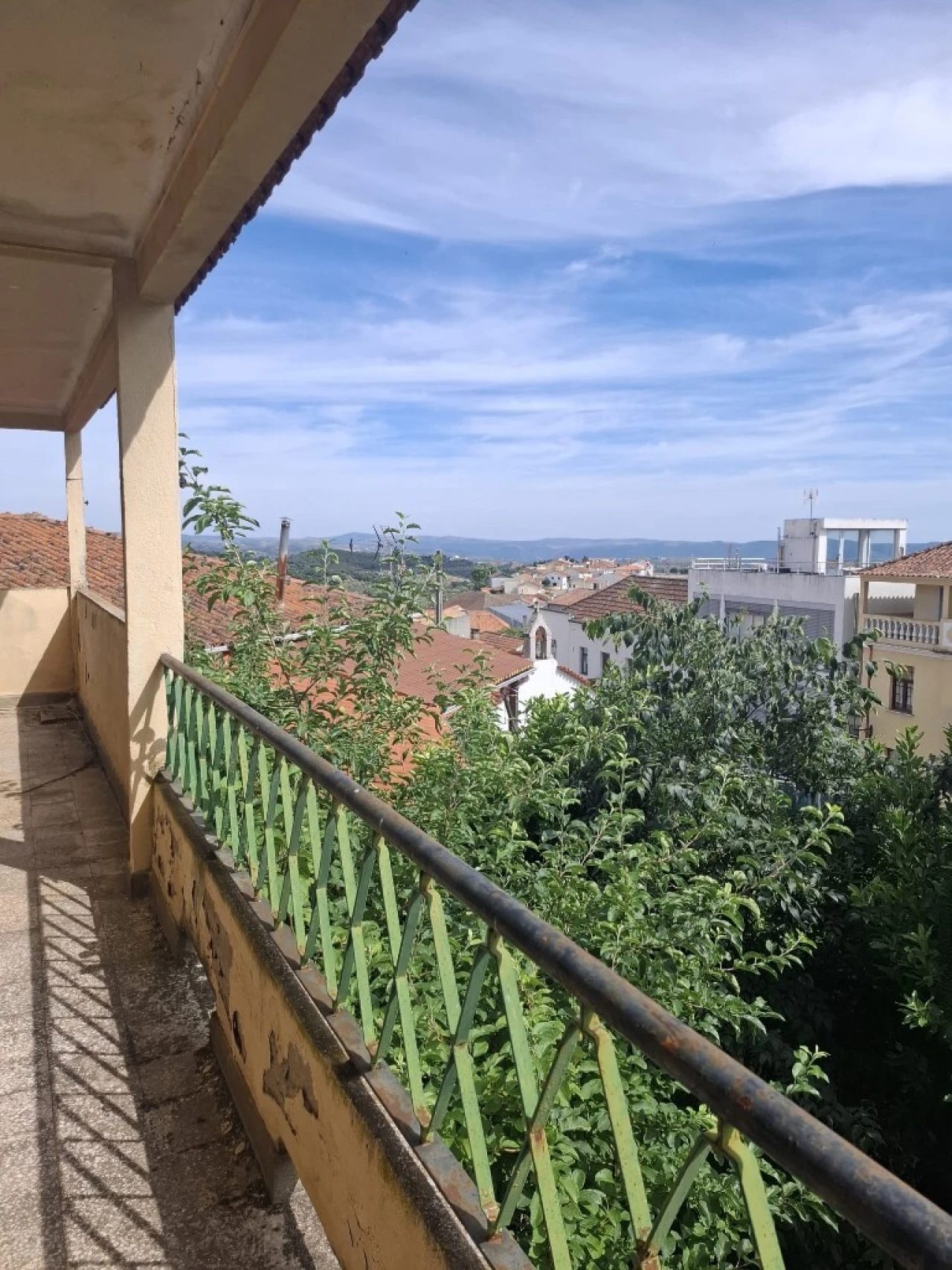 Moradia T8 para Venda em Alfandega da Fe Foto 7