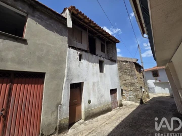 Moradia para Venda em Candosa