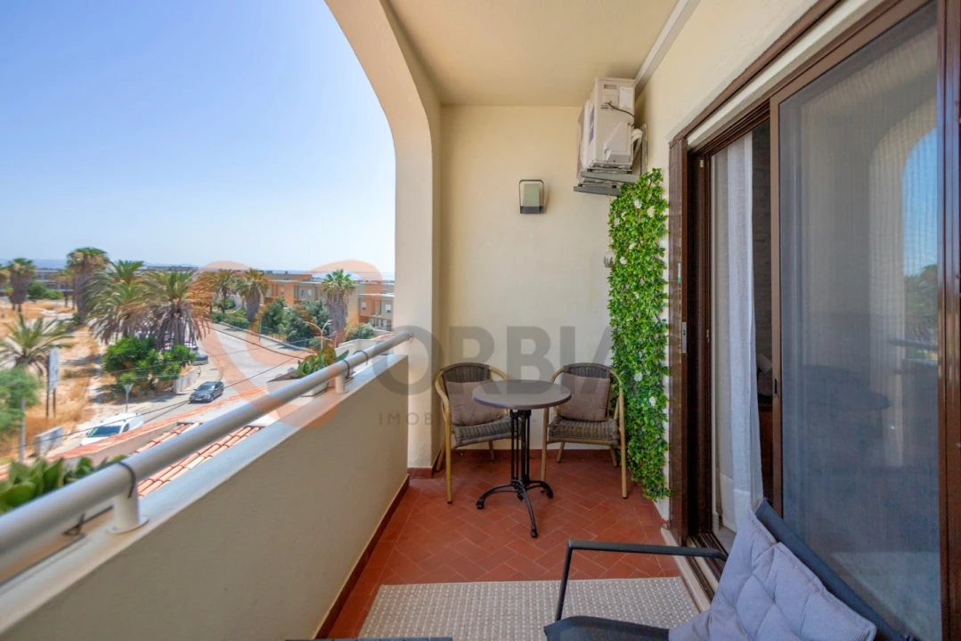 Apartamento T1 para Venda em Albufeira e Olhos de Água Foto 1