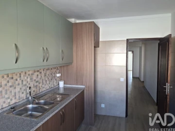 Apartamento T4 para Venda em Olhão