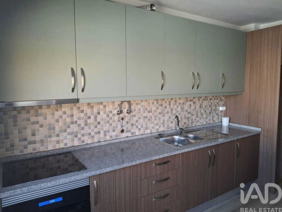 Apartamento T4 para Venda em Olhão Foto 2