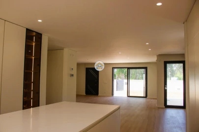 Moradia T3 para Venda em Moreira