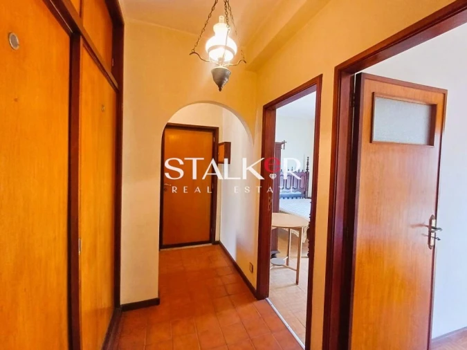 Apartamento T2 para Venda em Espinho Foto 9