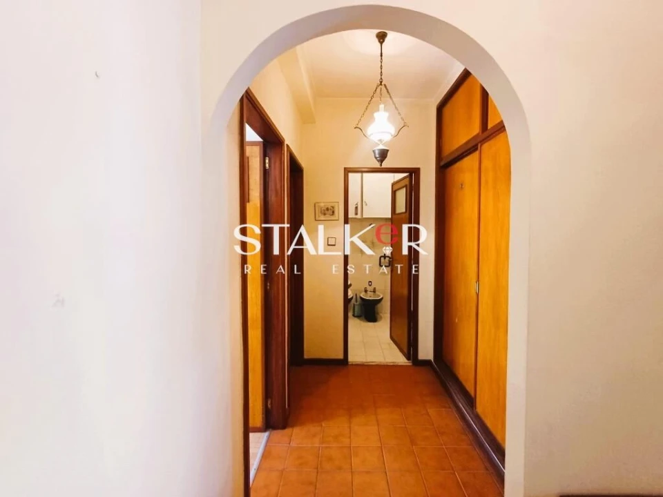 Apartamento T2 para Venda em Espinho Foto 1