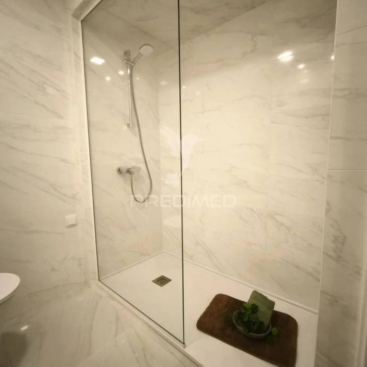 Apartamento T3 para Venda em Benfica Foto 12