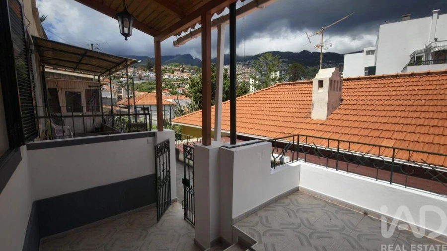 Moradia T2 para Venda em Funchal (Santa Luzia) Foto 12