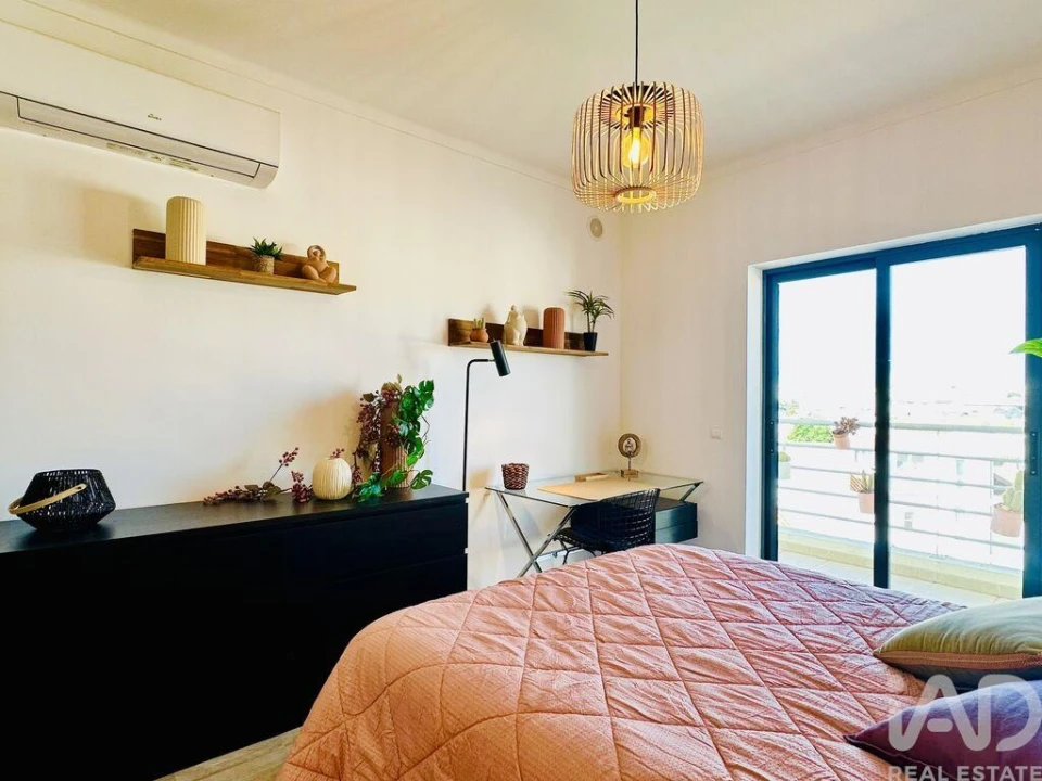 Apartamento T3 para Arrendamento em Portimão Foto 20