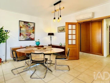 Apartamento T3 para Arrendamento em Portimão