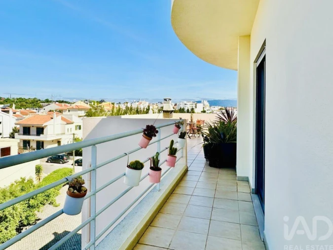 Apartamento T3 para Arrendamento em Portimão Foto 17